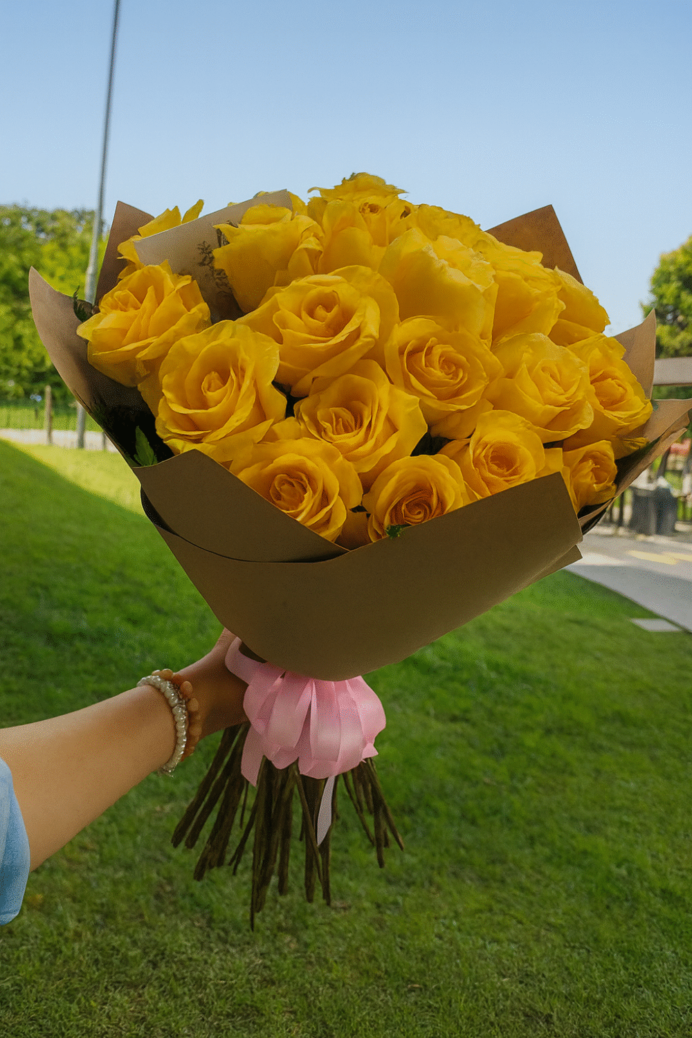 Ramo de 24 rosas amarillas 💛