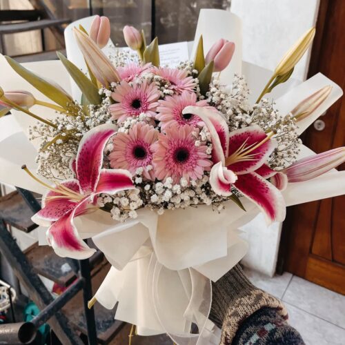 ramo de lirios gerberas y baby